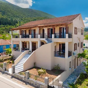 Mary's & Hotel Sami (Kefalonia)